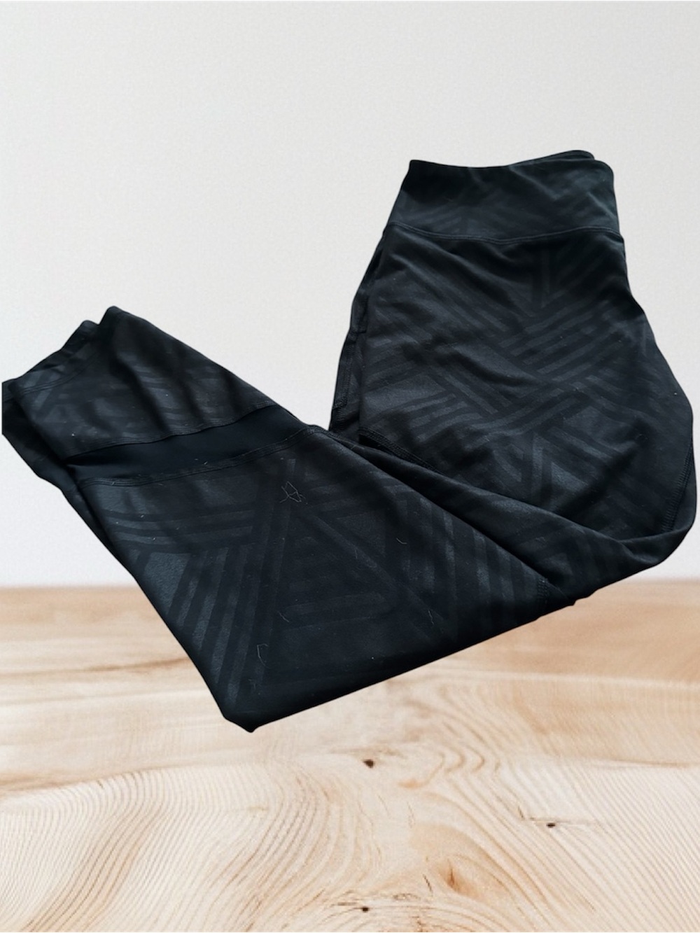 Old Navy Black Geometric-Print Leggings